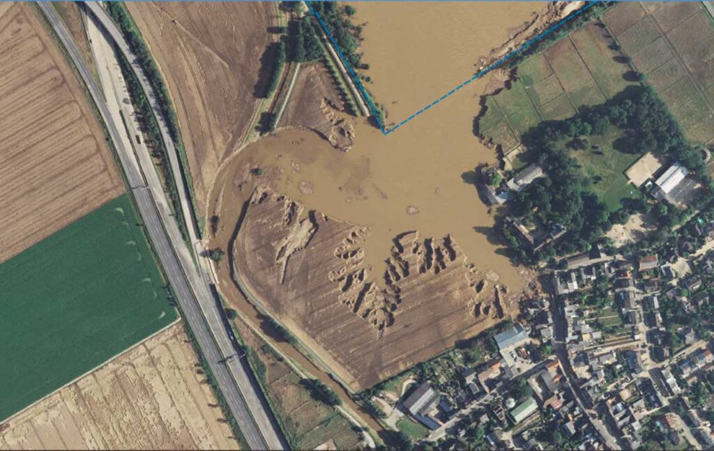 Kiesgrube Erftstadt-Blessem nach der Flutkatastrophe