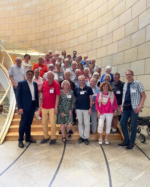 369609517_701904161761047_8967926235051044833_n